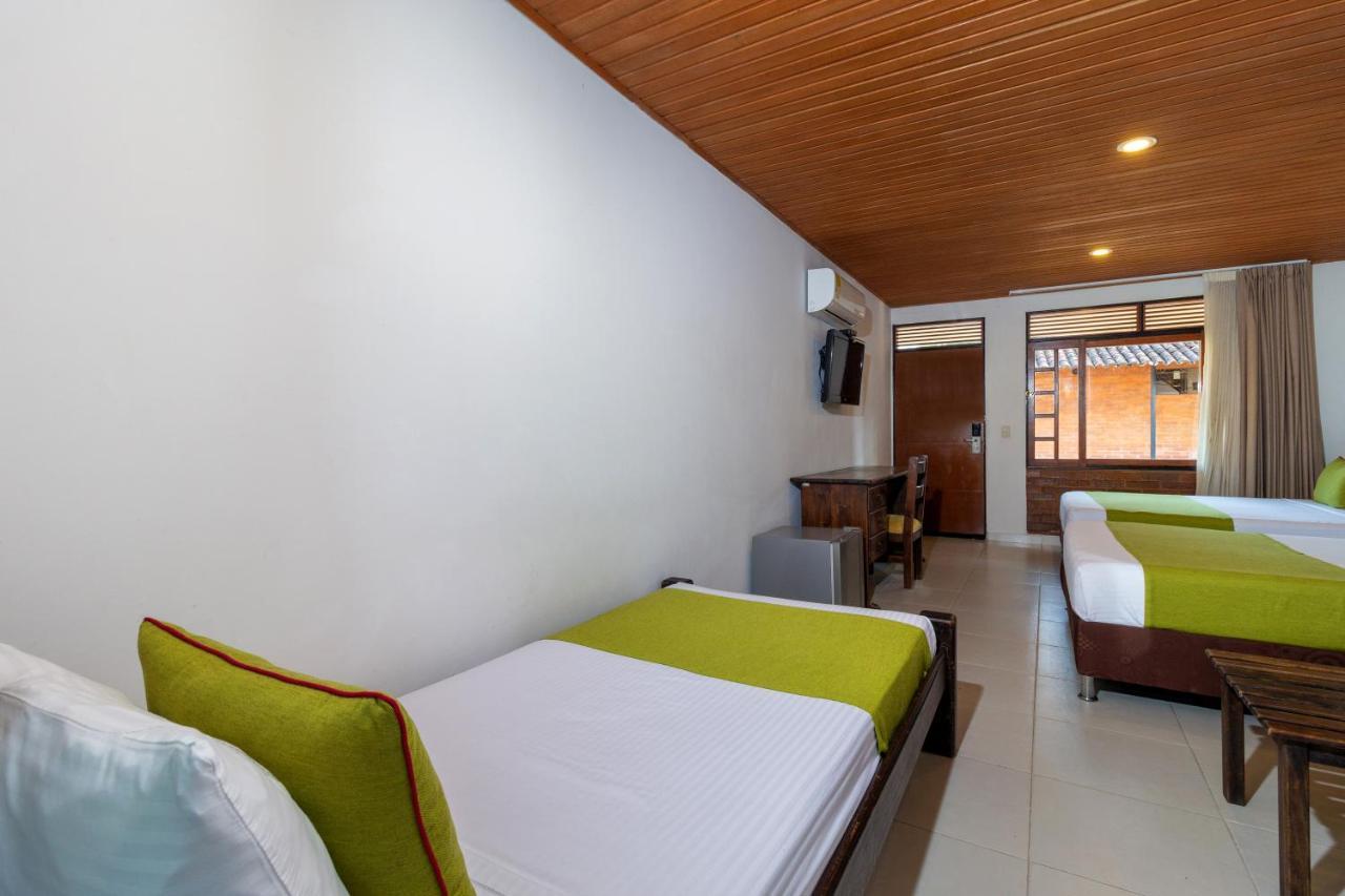 Hotel Campestre La Potra Apiay Екстериор снимка